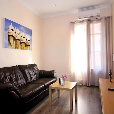 Apartment Classbedroom Eixample Free Barcelona