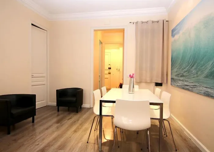 Classbedroom Eixample Free شقة *